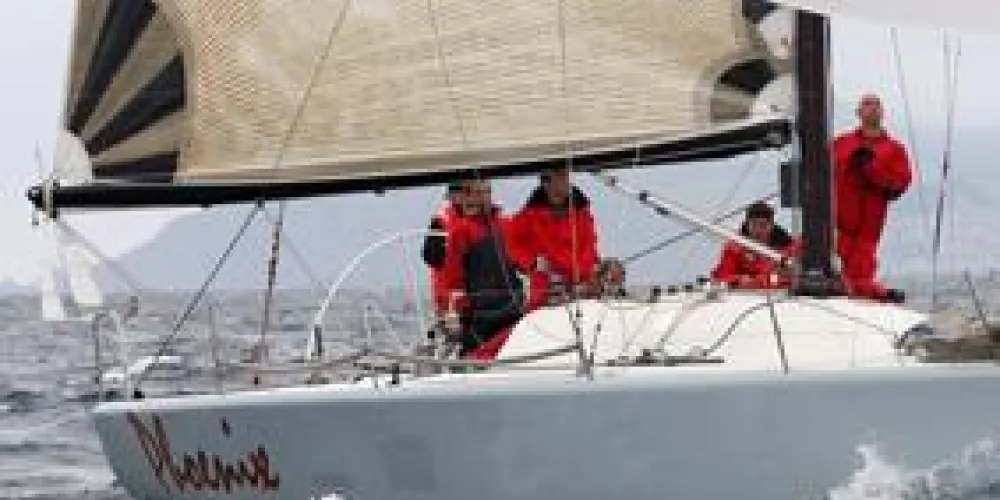 SE HA CELEBRADO LA XI REGATA SURNE-TROFEO ESKARRA SE HA CELEBRADO LA XI REGATA SURNE-TROFEO ESKARRA