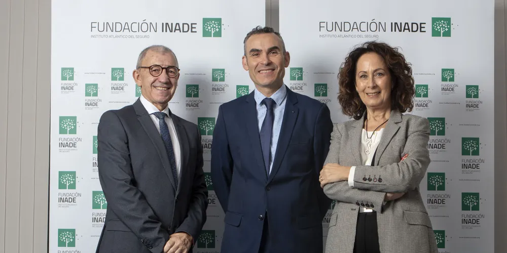 Manfredo-SURNE-con-presidente-y vicepresidenta Consejo-asesor-Inade-2020